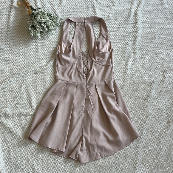 XENIA BOUTIQUE PLAYSUIT / ROMPER AU8/US4 - Picture 2 of 2